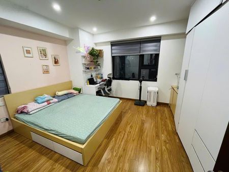 Chủ nhà cần bán gấp căn hộ FLC Complex 36 Phạm Hùng. 60m2, 2PN. LH: 0326900016