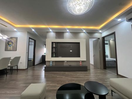Bán căn hộ 4PN 141m² CT8 The Emerald Đình Thôn Full nội thất, sẵn sổ đỏ - có slot ô tô