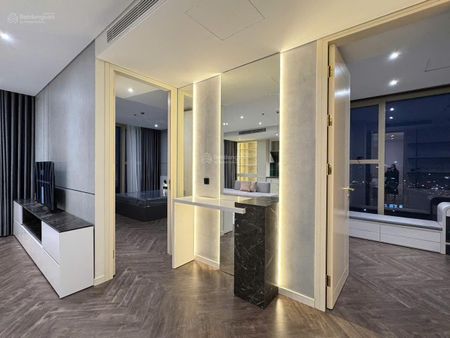 Bán nhanh căn hộ chung cư CT3A Mễ Trì Thượng 130m 3PN, căn góc view thoáng, vị trí đắc địa.