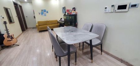 Chính chủ căn 2 ngủ + 1, 2 wc tạI Vinhomes Gardenia giá rẻ nhất thị trường. Không giá ảo