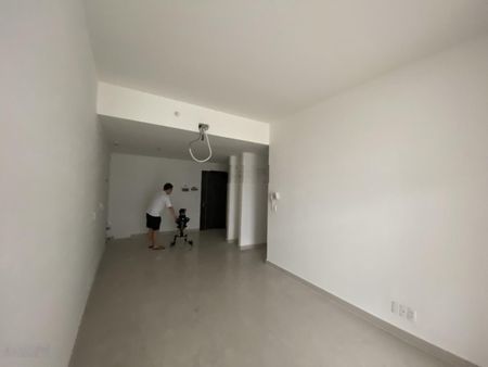 Bán căn hộ officetel Sunrise City - 1PN 1WC - 60m2 có sân vườn riêng