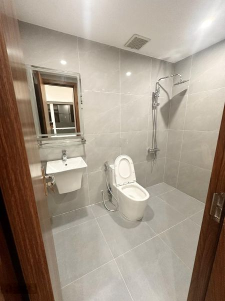 Chính chủ bán nhanh CHCC toà B4 70m tầng đẹp Kim Liên đống đa HN