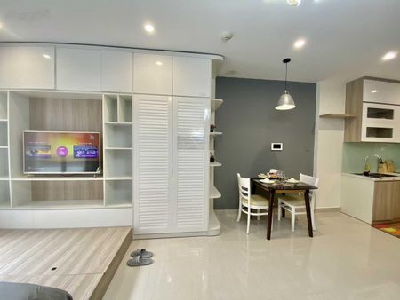 Chính chủ bán căn studio giá 2 tỷ DA Ocean Park - nhận nhà ở ngay full nội thất. LH 0902122286