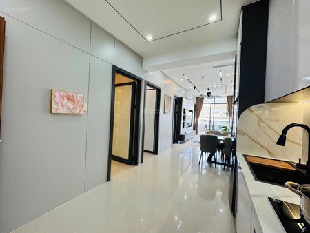 Bán căn hộ chung cư cao cấp full nội thất Napoleon Nha Trang DT 72m² 3PN 2WC gần biển giá 2.7 tỷ