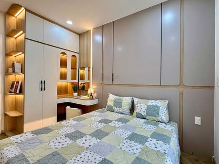 Bán nhanh căn hộ sky garden 2, PMH, Q7, DT 71m2, TK 2PN nhà mới đẹp, giá chỉ 5,1 tỷ