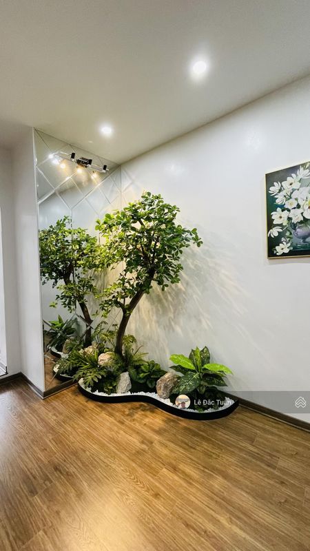 Tập thể đẹp như penthouse Hoàng Quốc Việt, Cầu Giấy 86m2 3 ngủ 2 vs sổ đỏ riêng 4.5 tỷ