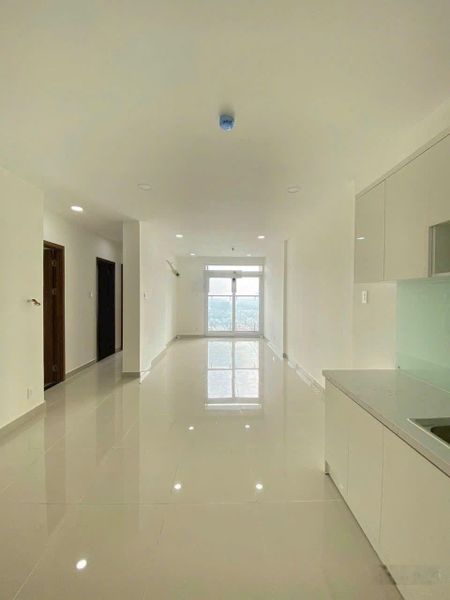 Bán CC The Western Capital, 65m2,1 tỷ 890 triệu, 2PN, 2WC, Quận 6