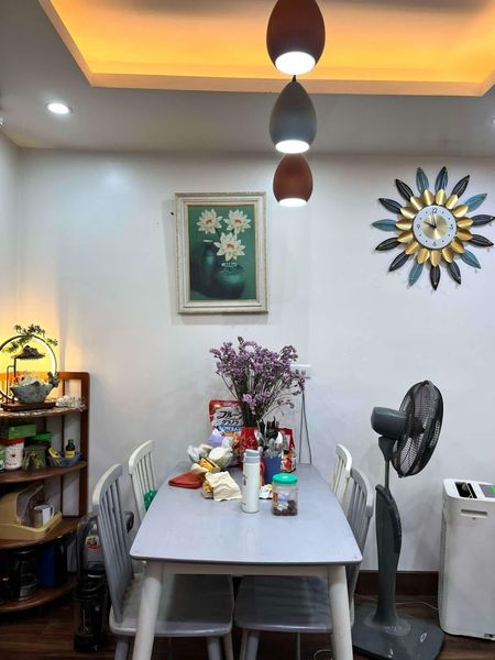 Gấp! Chính chủ gửi bán căn góc 3 phòng ngủ tại HH Linh Đàm giá vô cùng hợp lý, LH 0965289696