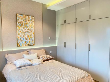 Bán gấp căn hộ giá tốt nhất tại Riverside Residence, 12,9 tỷ vnd, 135m2 LH: 0902944648 Hồng Cẩm