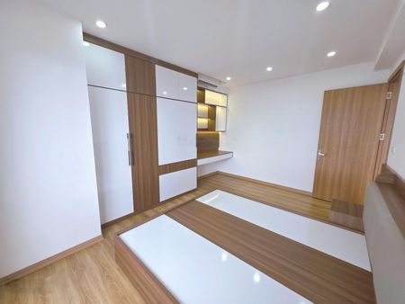Chung cư 130m2 mặt phố 131 Trần Phú-Hà Đông 7,1 tỷ sổ đỏ - Tiện tàu cao tốc, lô góc 3 ngủ 2vs full