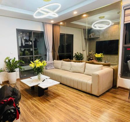 Cần bán gấp CHCC Botanic Tower, Phú Nhuận, DT: 95m2, 2PN, 2WC. Giá 5,4 tỷ.có sổ LH: 0949229199