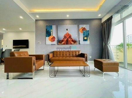 Cần tiền bán gấp căn hộ Mỹ Khánh 4, Phú Mỹ Hưng, Q7, 118m2, 3PN, 2WC 7,9tỷ. Liên hệ: 0918080845
