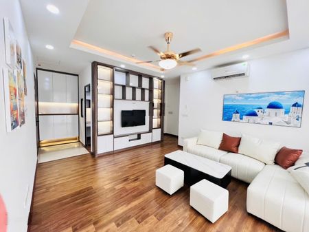 Chính chủ cần bán luôn căn CC 87m2, 3 ngủ 2 vs, full nội thất mới 100% tại SUN SQUARE
