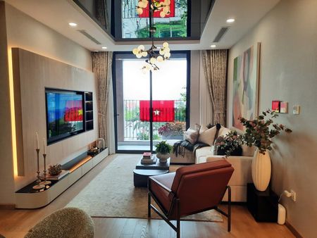 Chung cư Imperia Giải Phóng, 70m2 2 ngủ 2 vệ sinh, full nội thất, bể bơi, sân chơi, slot oto, 7 tỷ