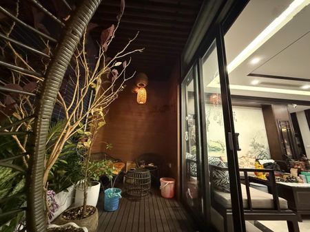 Chính chủ bán căn 3PN Dolphin Plaza Mỹ Đình, dt 156m, sẵn sổ, full nội thất cao cấp, giá 11 tỷ