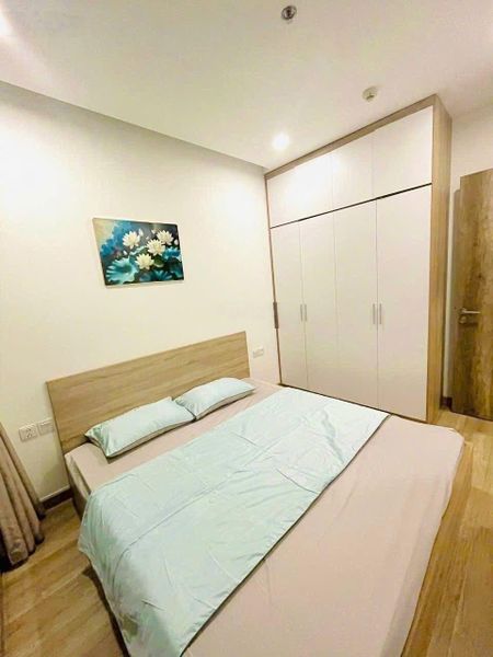Cần bán căn 3 ngủ toà Solforest 73m giá 5 tỷ bao phí Lh 0961694919
