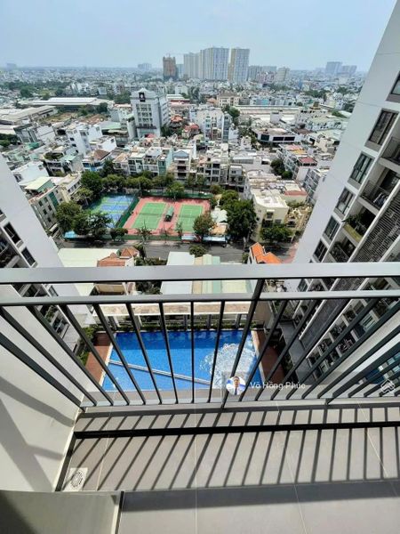 Căn 2 PN mua trực tiếp CĐT, tầng thấp, tiện di chuyển, nhận nhà ngay