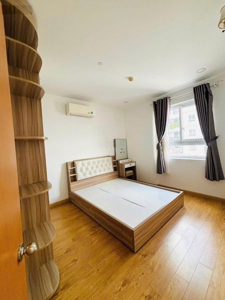 Cần bán căn 81m tara tạ quang bửu q8 giá 3.6 tỷ