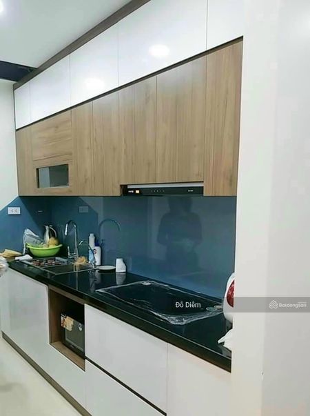 Chính chủ cần bán căn 2 ngủ tòa 90 Nguyễn Tuân, BC Đông nam, DT 71.2m2, Giá 6.6 tỷ. LH 0337868839