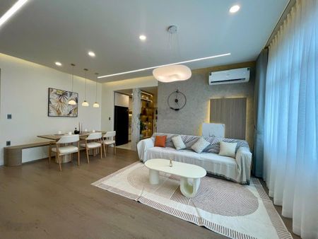 Bán căn hộ Green Valley ban công dài view sân golf mát mẻ dt 120m2 full nt lh:0911209922 em Hào