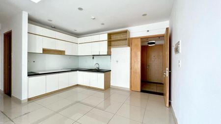 Charmington bán căn 2 phòng ngủ, 2 toilet căn góc 72m2, 3,35 tỷ bao sang tên