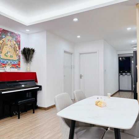 Chính chủ bán gấp căn hộ 3pn sun square lê đức thọ diện tích 90m2 full nội thất giá 6,6 tỷ