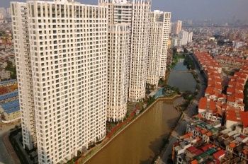 Căn hộ dành riêng cho khách đầu tư, 127,9m2. Tầng trung. 2P + 1. Cửa TN, ban công ĐB đồ cơ bản