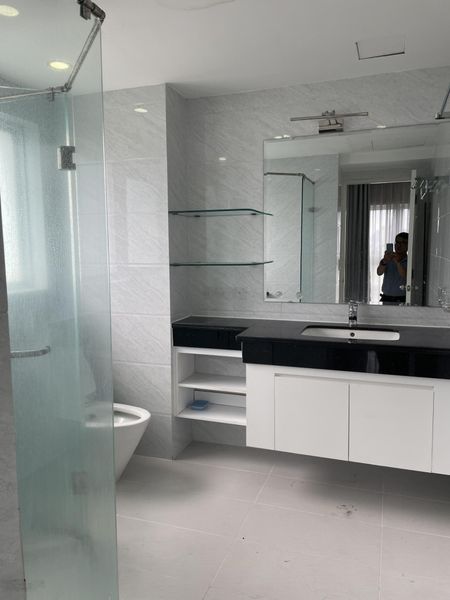 Gấp. Chủ thiện chí bán gấp trong tháng căn hộ Happy Valley 100m2, số 01, view sông, giá 8,5 tỷ