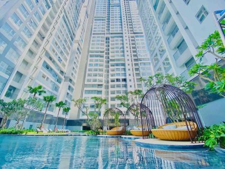 Căn hộ 1PN giá 1.86 tỷ, 2PN giá 2.7 tỷ, 3PN giá 3.25 tỷ. Giá tốt nhất hiện tại. LH 0977394099