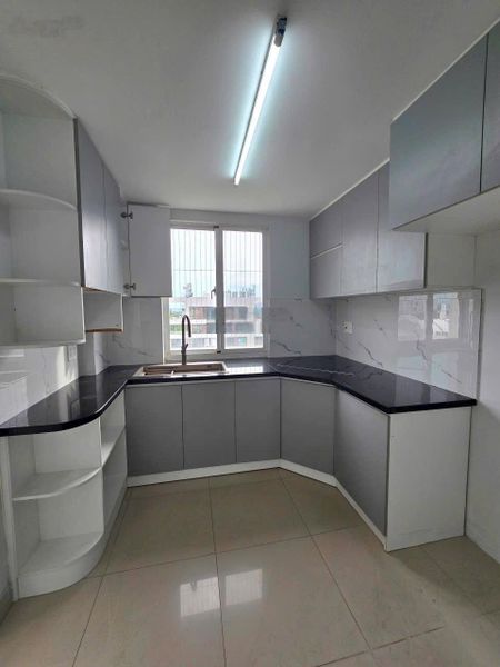 Bán căn hộ Duplex Mỹ Khánh Pmh Q7 192, 4Pn giá 13,5ty Lh 0919949004