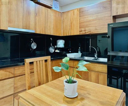 Qúa rẻ! Căn 1PN Maple sổ hồng lâu dài, gần Quảng trường biển Nha Trang giá chỉ 2tỷ800