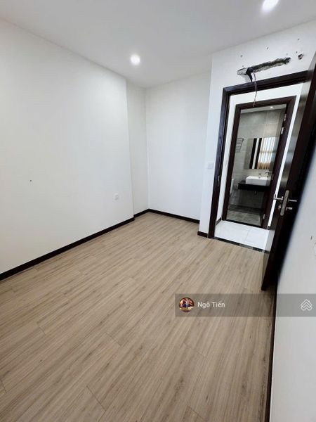 Bán gấp căn hộ 1PN 53m CSkyView. Chỉ 1ty690 thương lượng. Sổ hồng sẵn sang tên ngay