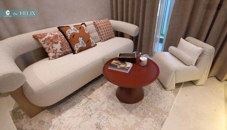 Cần bán căn hộ The Felix giá CĐT xuất ngoại giao căn 1 PN + . LH 0942878189 chính chủ