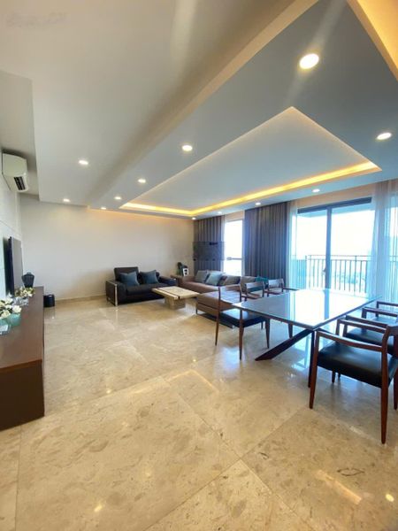 Bán căn hộ Riviera Point 12,5 tỷ, 186m2, 4PN, 4WC, giá tốt