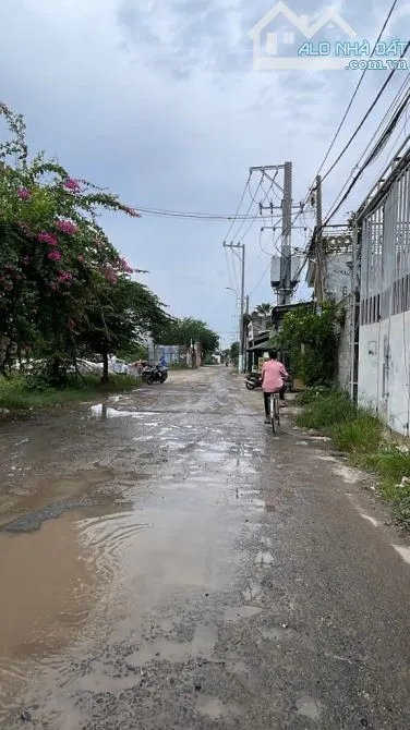 Bán nhiều xưởng 1.000m² tại Bình Hưng Hoà B – Bình Tân & Vĩnh Lộc B – Bình Chánh