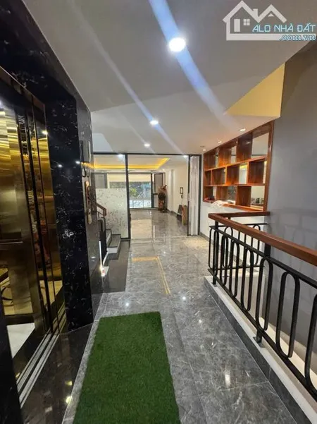 BÁN TÒA NHÀ CĂN HỘ 7 TẦNG MẶT TIỀN NGUYỄN HỮU THỌ - THIẾT KẾ 15 PHÒNG RỘNG RÃI - HIỆN ĐẠI.