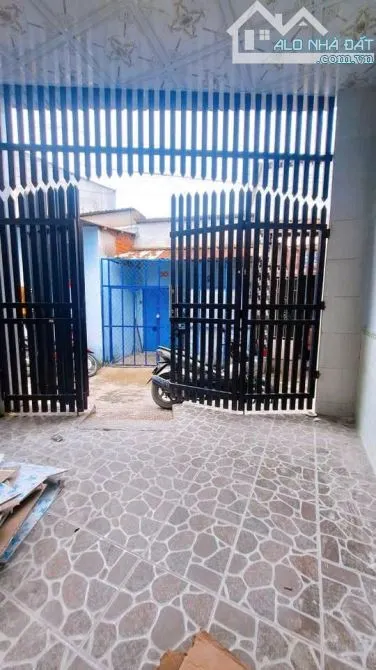 Bán lỗ nhà 56m2 tại trần thị bốc, thới tam thôn 705 triệu ,sổ hồng riêng