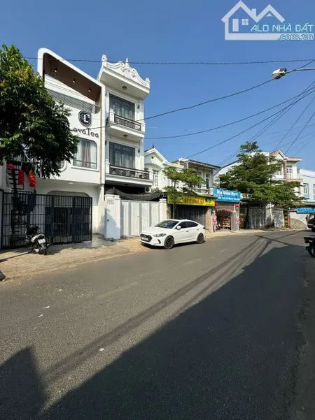NHÀ 3 TẦNG MẶT TIỀN TRẦN PHÚ – VỪA Ở VỪA KINH DOANH SIÊU ĐẸP 🔥 📍 Vị trí trung tâm