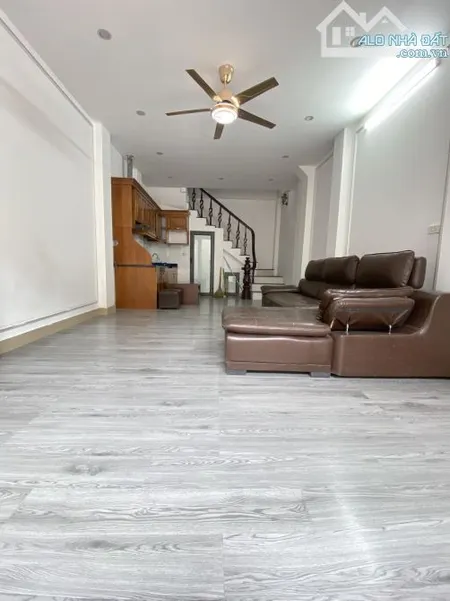 NHÀ ĐẸP, RỘNG GẦN CHỢ, BẾN XE YÊN NGHĨA, HÀ ĐÔNG, DT 38M2, 4 TẦNG, MT 4 M, GIÁ 4.85 TỶ