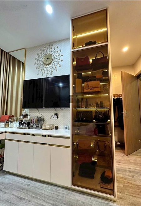 Chính chủ bán căn hộ Season Avenue, 8,6 tỷ (giá thật), 100m2, 3 ngủ, tầng đẹp nội thất đầy đủ