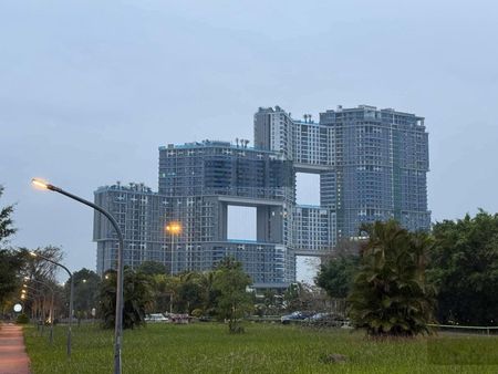 Cần bán căn 3 ngủ Skyforest 105m thông thuỷ view BTĐ giá 7.2 tỷ bao phí Lh 0961694919
