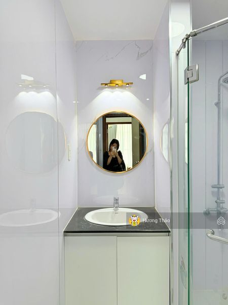 Giá thấp nhất Q7 bán CH Hoàng Anh Thanh Bình, DT 73m2 2PN 2WC Giá 1tỷ980 có sổ, kèm full nội thất