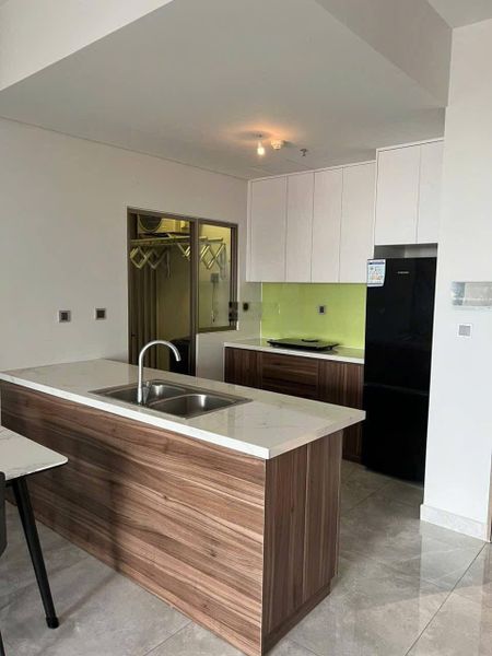 Chủ nhà cần tiền, bán gấp căn chung cư nguyễn ngọc phương 68m2, 2pn 2wc, giá 1ty680