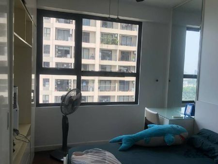 Bán căn hộ Vinhomes D'Capitale Trần Duy Hưng, 82m2, 9.x tỷ, 2PN, 2WC, sổ đỏ CC, full nội thất