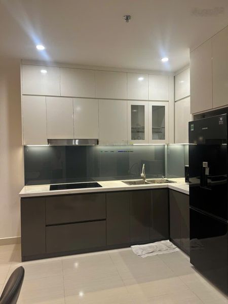 Bán CC Vinhomes Grand Park, The Rainbow, 2,8 tỷ, 67m2, 2PN + 2WC full nội thất
