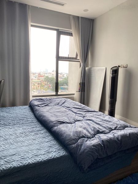Bán căn 2PN (70m2) view Hồ Tây, hướng mát, full đồ, có sổ, có slot xe. LH: 0969838788
