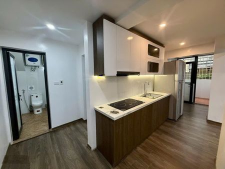 Chính chủ em gái nhờ bán căn tập thể tầng 2 - NGuyễn Chí Thanh - Đống Đa - căn góc - 43/80m2
