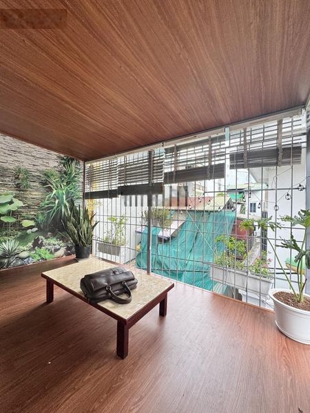 Nhà đẹp như CC cao cấp. 85m2 - sổ đỏ - 3PN - chỉ hơn 4 tỷ xíu