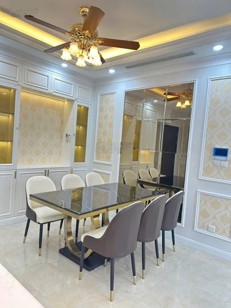 Bán căn hộ d'.capitale 3pn, 87m2, full nội thất cao cấp giá 10,5 tỷ liên hệ: 0936032119