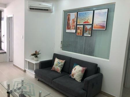 Căn hộ 56m2, 2pn 1wc, đang có hợp đồng thuê 14tr/tháng tại chung cư sky garden , q7